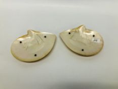 PAIR OF VINTAGE 3 FOOTED SHELL DISHES