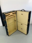 VINTAGE TRAVELLING TRUNK WITH STUD DETAIL