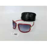 PAIR OF DESIGNER SUNGLASSES MARKED GUCCI WITH CASE