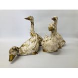 SET OF 4 LARGE POTTERY DUCKS