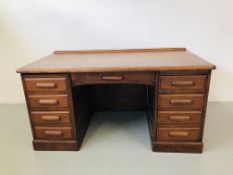 PERIOD OAK TWIN PEDESTAL 9 DRAWER DESK