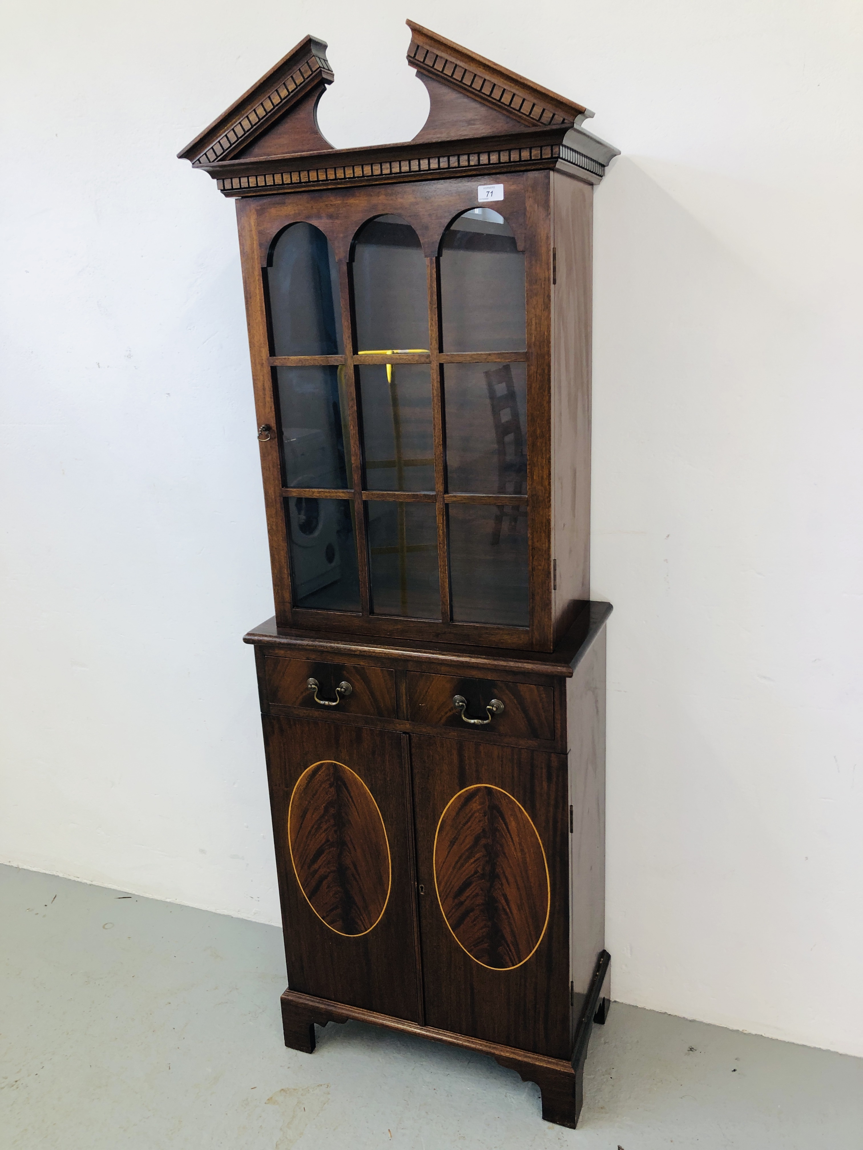 JOHN MOORE REPRODUCTION MAHOGANY FINISH CABINET 2 DRAWER OVER 2 DOOR CUPBOARD BASE WITH GLAZED &