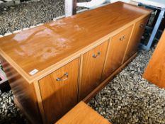 A CHERRY WOOD FINISH FOUR DOOR DRESSER BASE MANUFACTURED BY THE MORRIS FURNITURE COMPANY