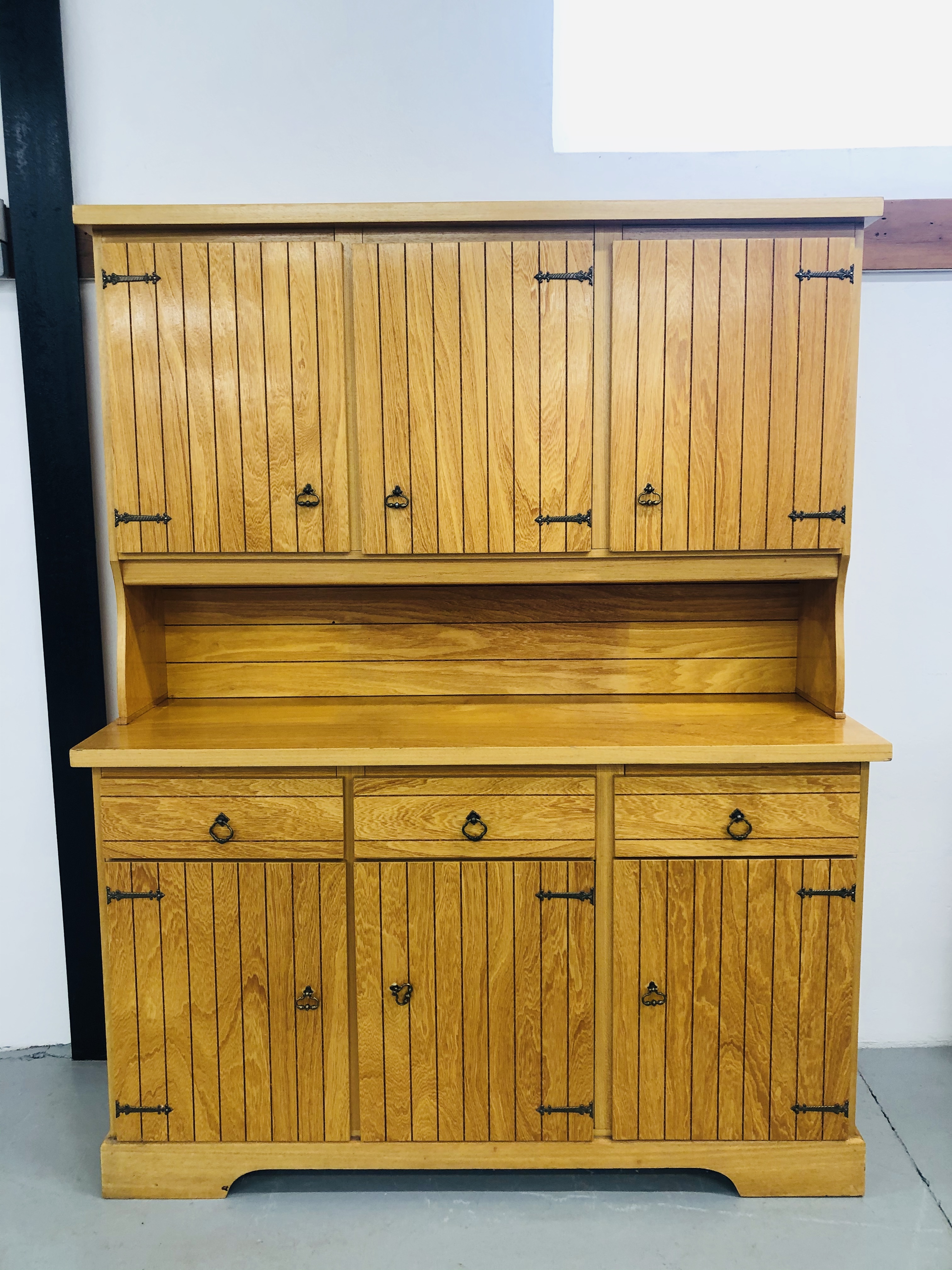 PINE FINISH 6 DOOR 3 DRAWER DRESSER L59INCH,