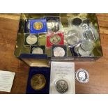 TIN OF MIXED COINS INCLUDING £5 CROWNS (2), ISLE OF MAN 1999 R.N.L.I. £5 CROWN ETC.