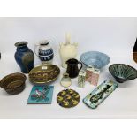 NINE PIECES OF STUDIO POTTERY TO INCLUDE BLUE GLAZED VASE,