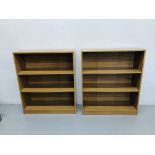 A APIR OF MODERN BEECH FINISH THREE TIER SHELVES