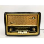 VINTAGE BUSH BAKELITE STYLE VHF61 RADIO - SOLD AS SEEN - COLLECTORS ITEM ONLY