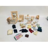 COLLECTION OF VINTAGE MINIATURE HANDMADE