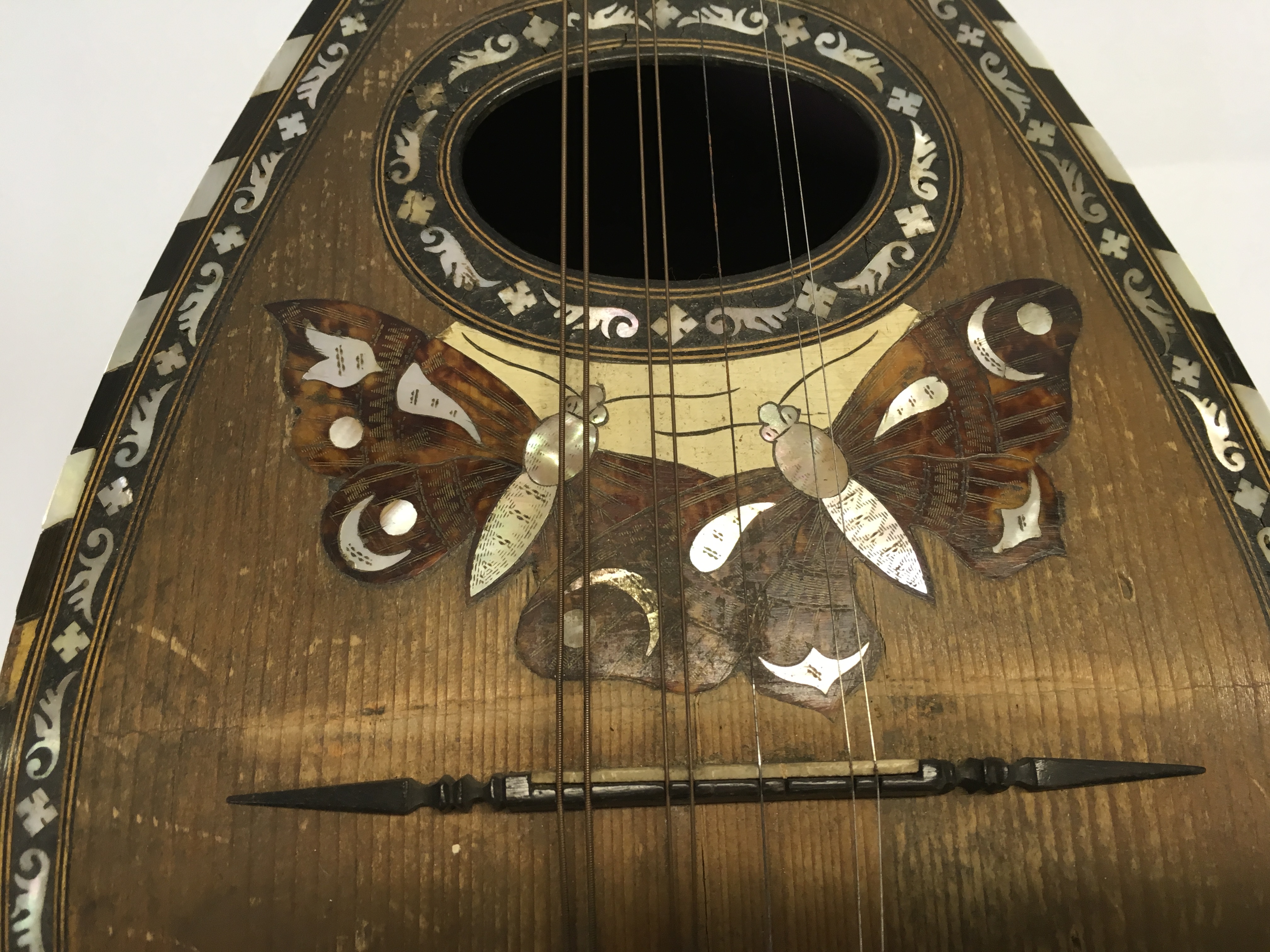 C19TH EIGHT STRING MANDOLIN IN CASE DECO - Image 3 of 4