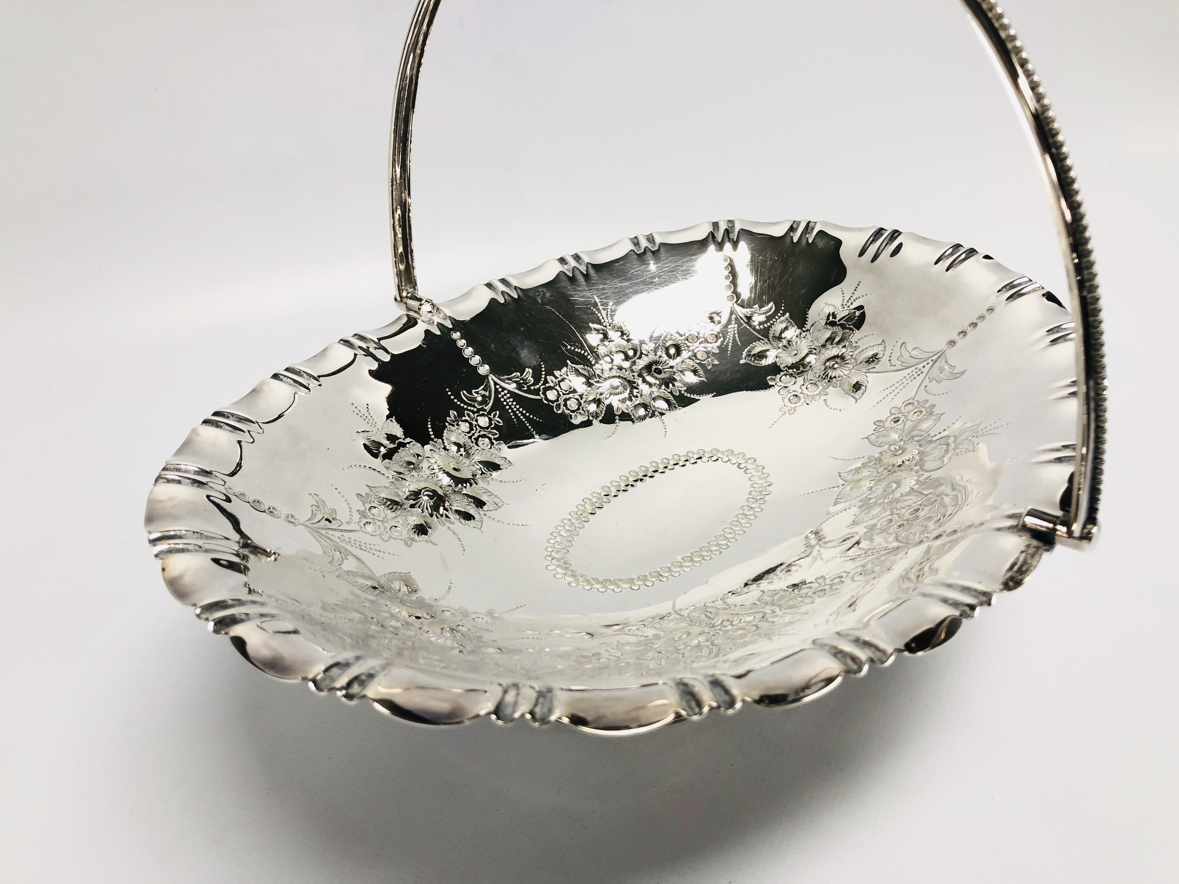 A CANADIAN SILVER SWING HANDLE BASKET CH - Image 3 of 9