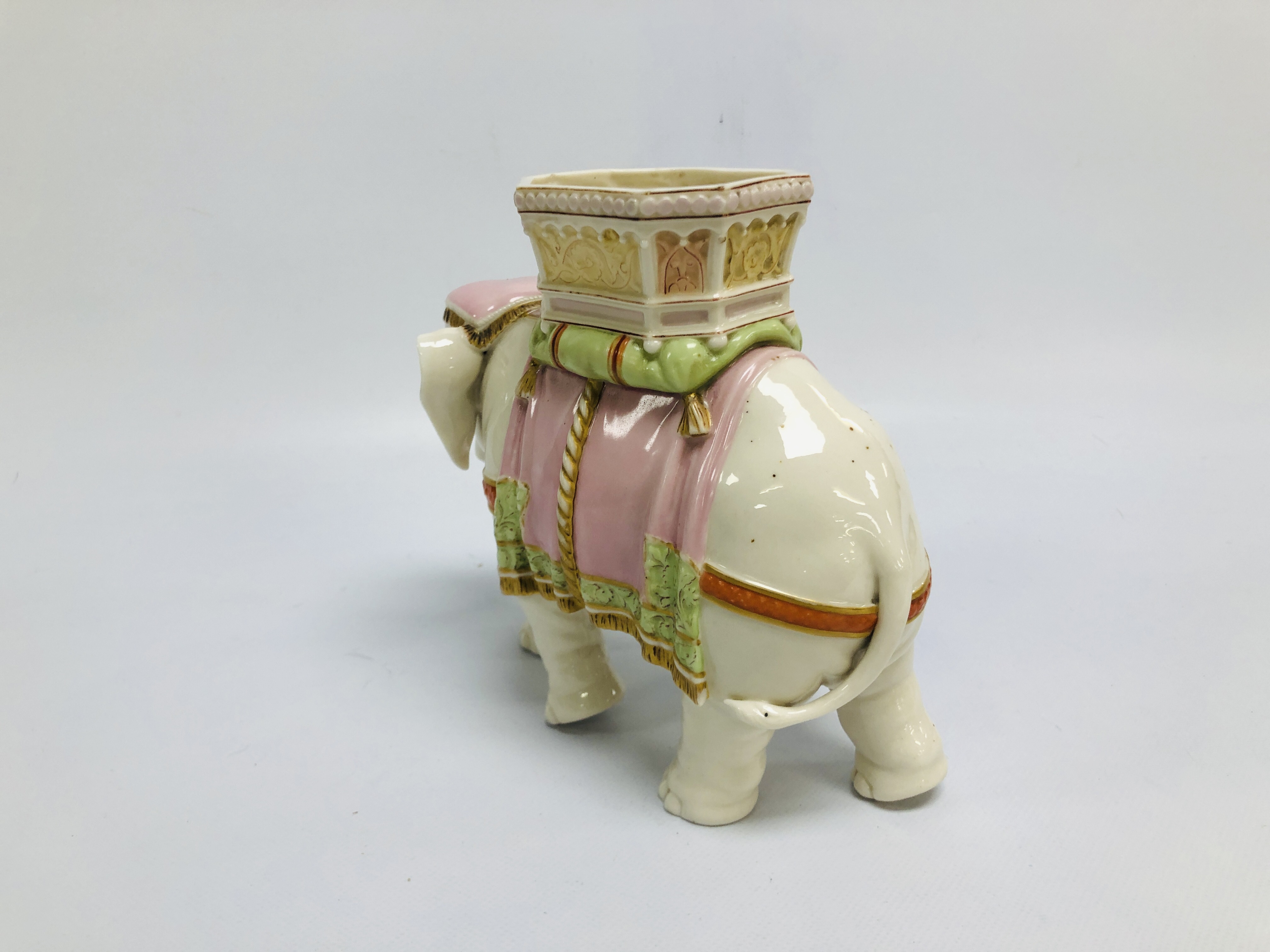 WORCESTER PORCELAIN MODEL OF AN ELEPHANT - Image 5 of 6