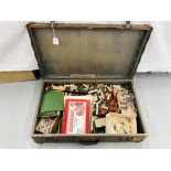 VINTAGE SUITCASE TO INCLUDE VINTAGE "MINIBRIX" THE COMPLETE BUILDING SYSTEM IN MINIATURE WITH ALL