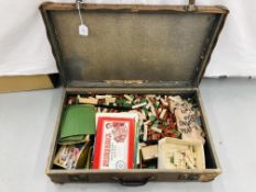 VINTAGE SUITCASE TO INCLUDE VINTAGE "MINIBRIX" THE COMPLETE BUILDING SYSTEM IN MINIATURE WITH ALL