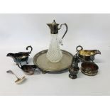 A SILVER SIFTER BIRMINGHAM ASSAY ALONG WITH A COLLECTION OF SILVER PLATED WARE TO INCLUDE, TRAY,