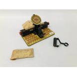 VINTAGE TIN PLATE "DIAL TYPEWRITER" WITH INK ROLLER AND FELT FOLLS