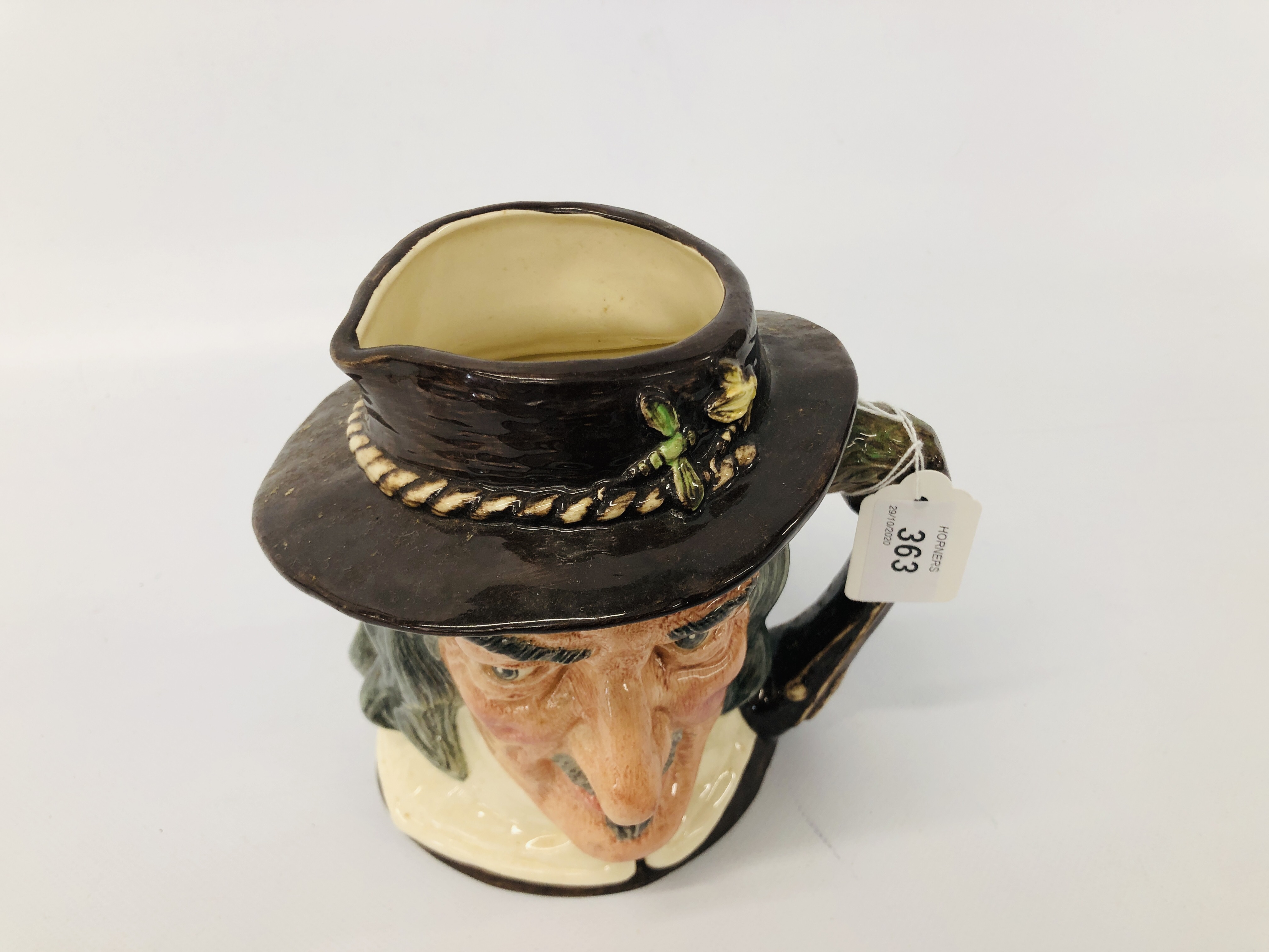 A ROYAL DOULTON CHARACTER JUG IZAAK WALTON COMPLEAT ANGLER D6404 - Image 2 of 5