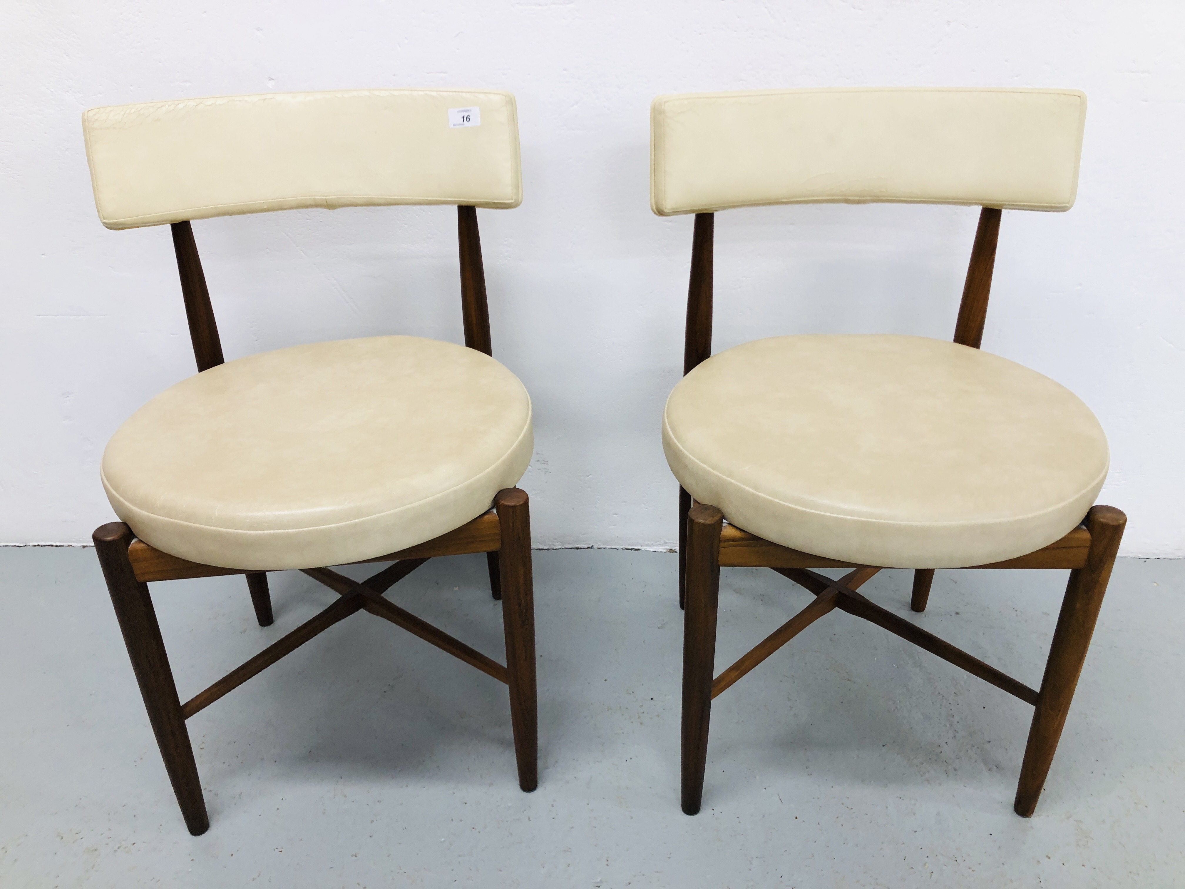 PAIR OF RETRO G-PLAN CHAIRS WITH CIRCULAR FAUX LEATHER SEAT PADS & BACK REST