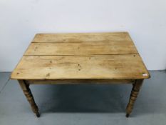 VINTAGE WAXED PINE SINGLE DRAW KITCHEN TABLE