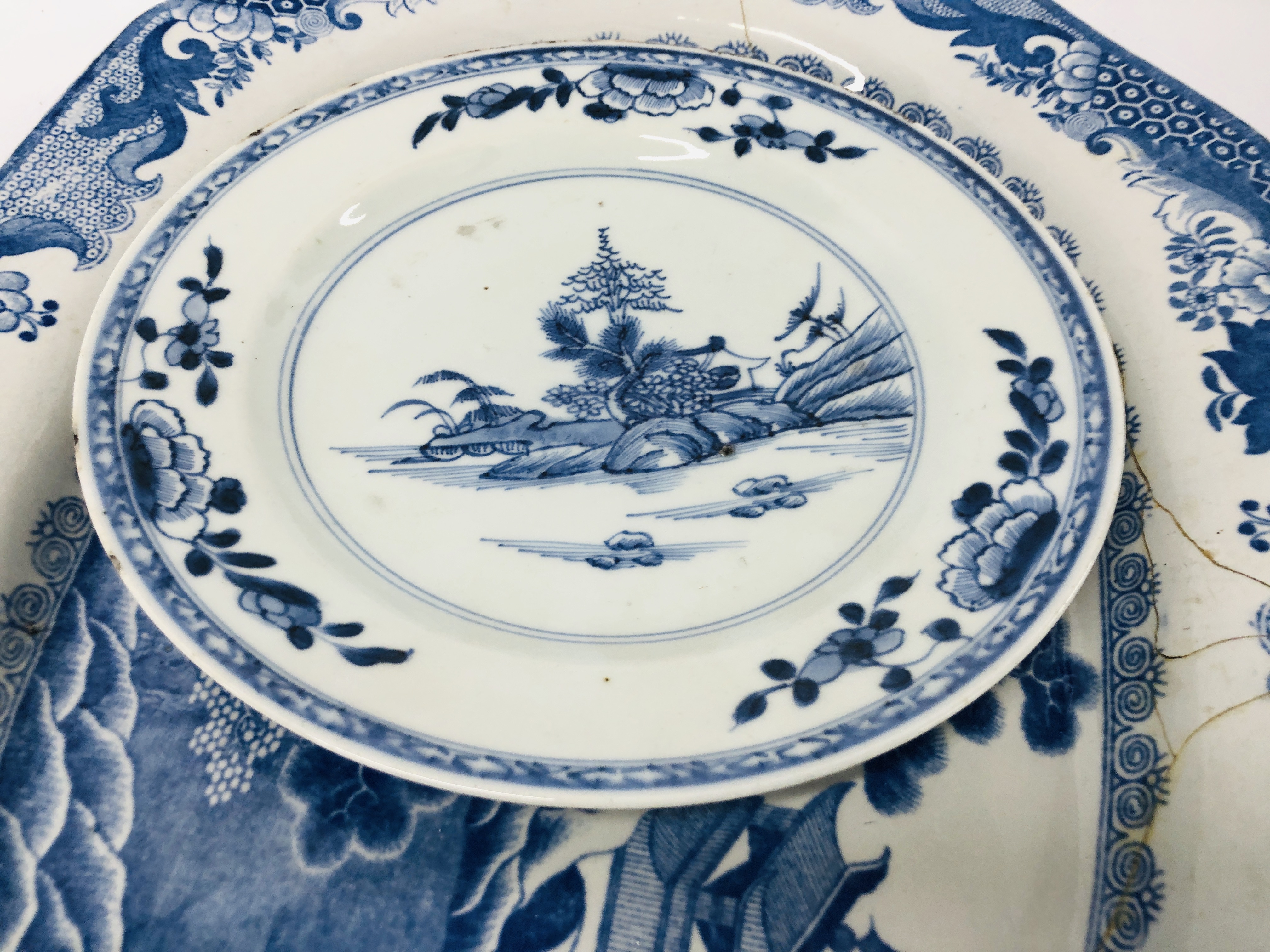 3 CHINESE BLUE AND WHITE PLATES (ONE CRACKED), - Image 4 of 6