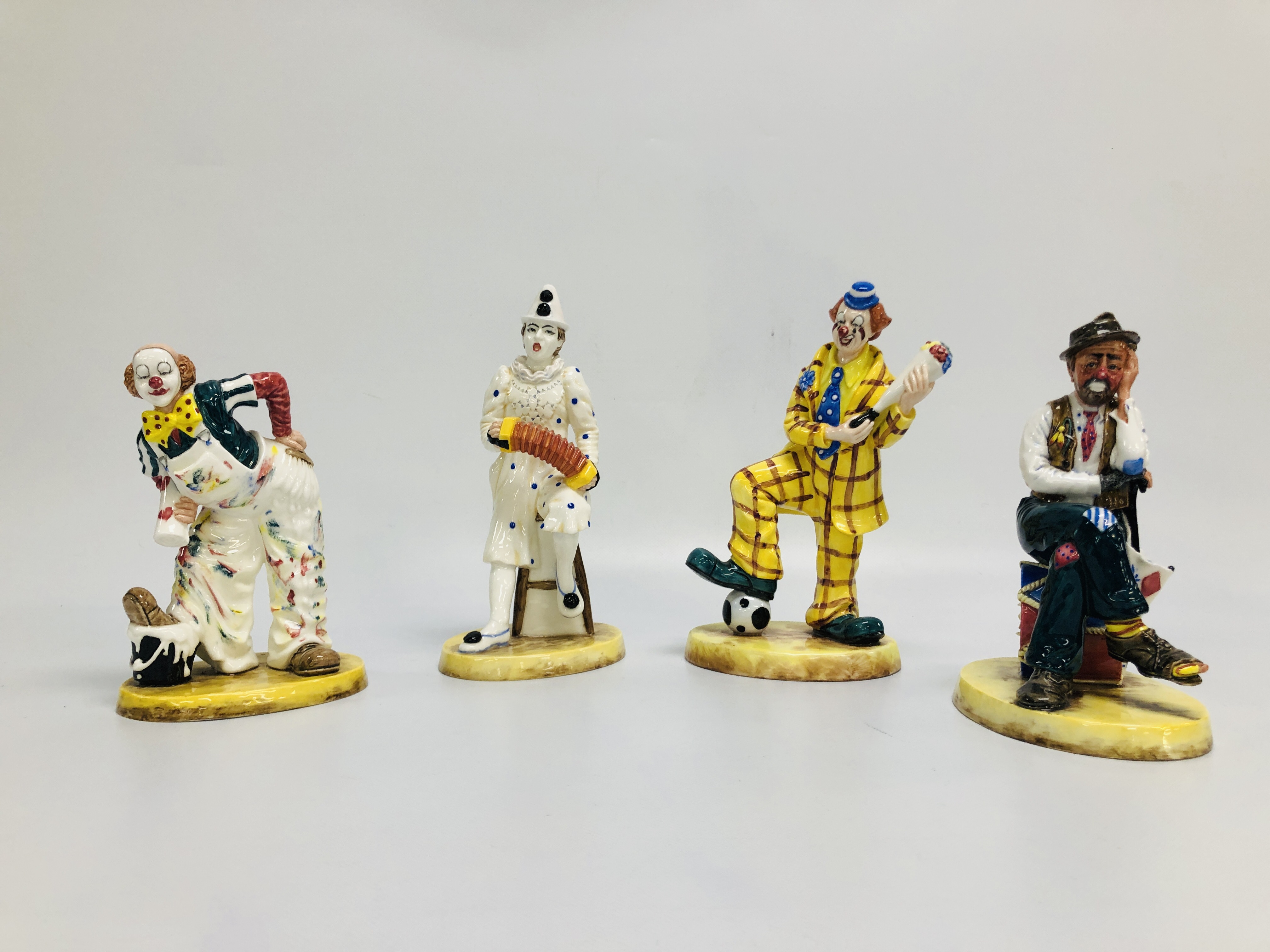 SET OF 4 COALPORT "CAVALCADE OF CLOWNS" AUGUSTE'S MISHAP, WOEFUL TRAMP,