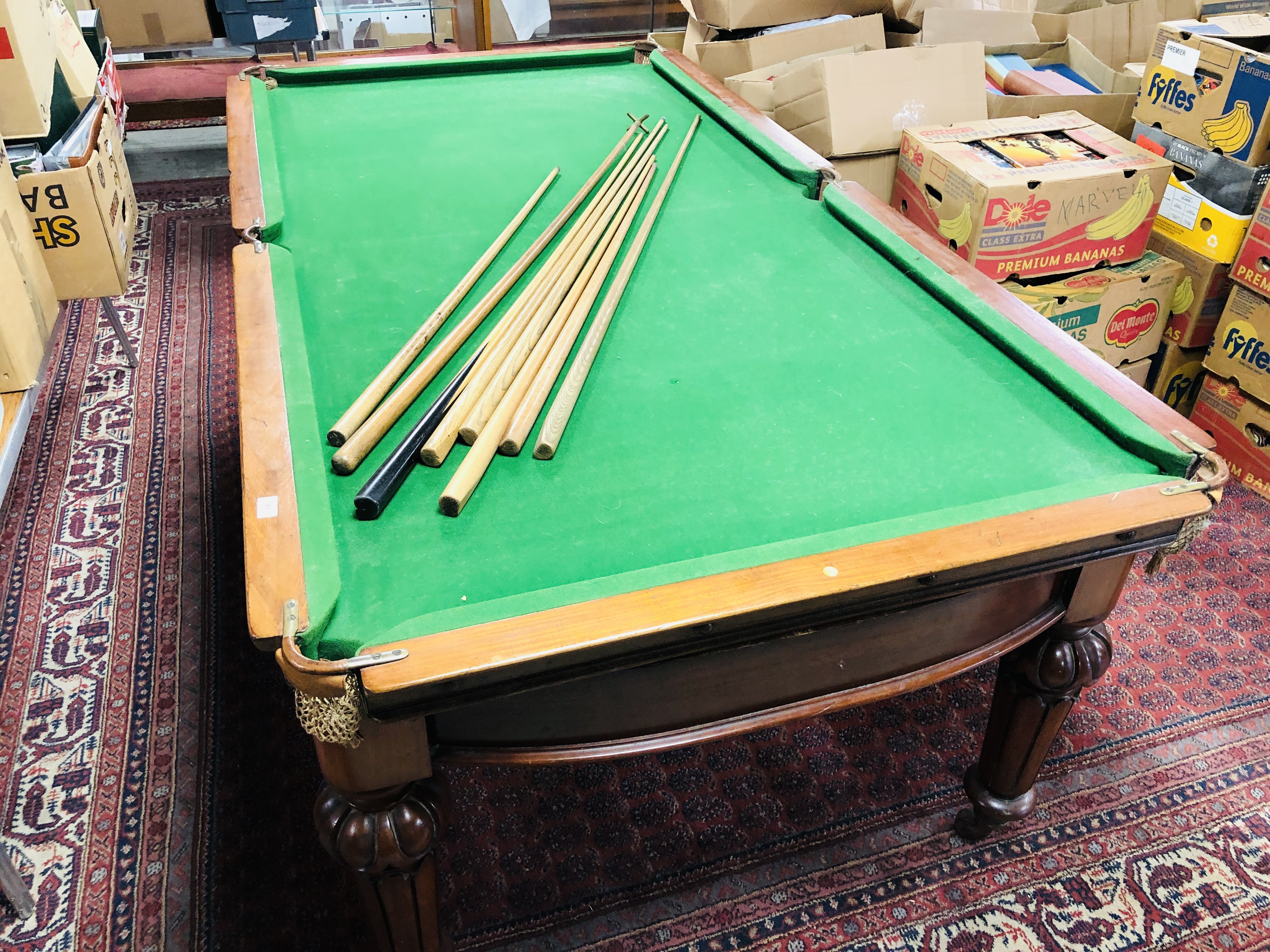 VICTORIAN MAHOGANY 1/2 SIZE SLATE BED SNOOKER TABLE WITH ADDITIONAL MAHOGANY DINING TOP CONVERSION - Image 3 of 17