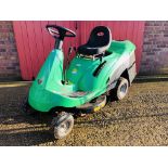 JOHN DEERE SABRE RIDE ON LAWN MOWER WITH GRASS COLLECTOR,