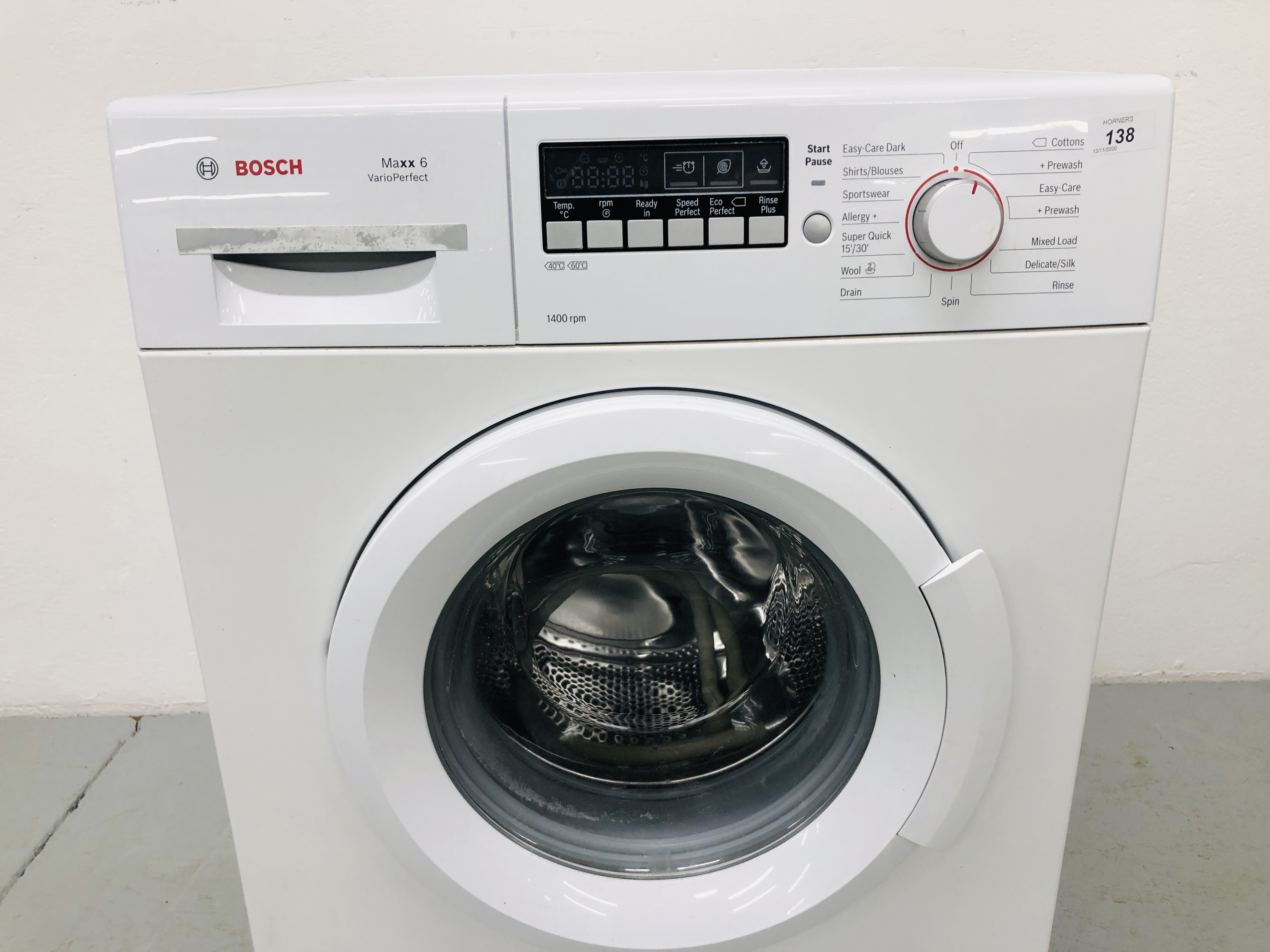 A BOSCH "MAXX 6 VARIO PERFECT" WASHING MACHINE - SOLD AS SEEN - Image 3 of 7