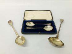 PAIR OF CASED SILVER SHEFFIELD ASSAY SERVING SPOONS,