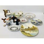 A COLLECTION OF DECORATIVE CERAMICS TO INCL.