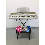 YAMAHA PORTABLE GRAND DGX-300 KEYBOARD WITH STAND,