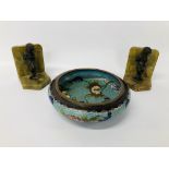 A CLOISONNE CIRCULAR BOWL TOGETHER WITH A PAIR OF ONYX AND BRONZE BOOKENDS A/F