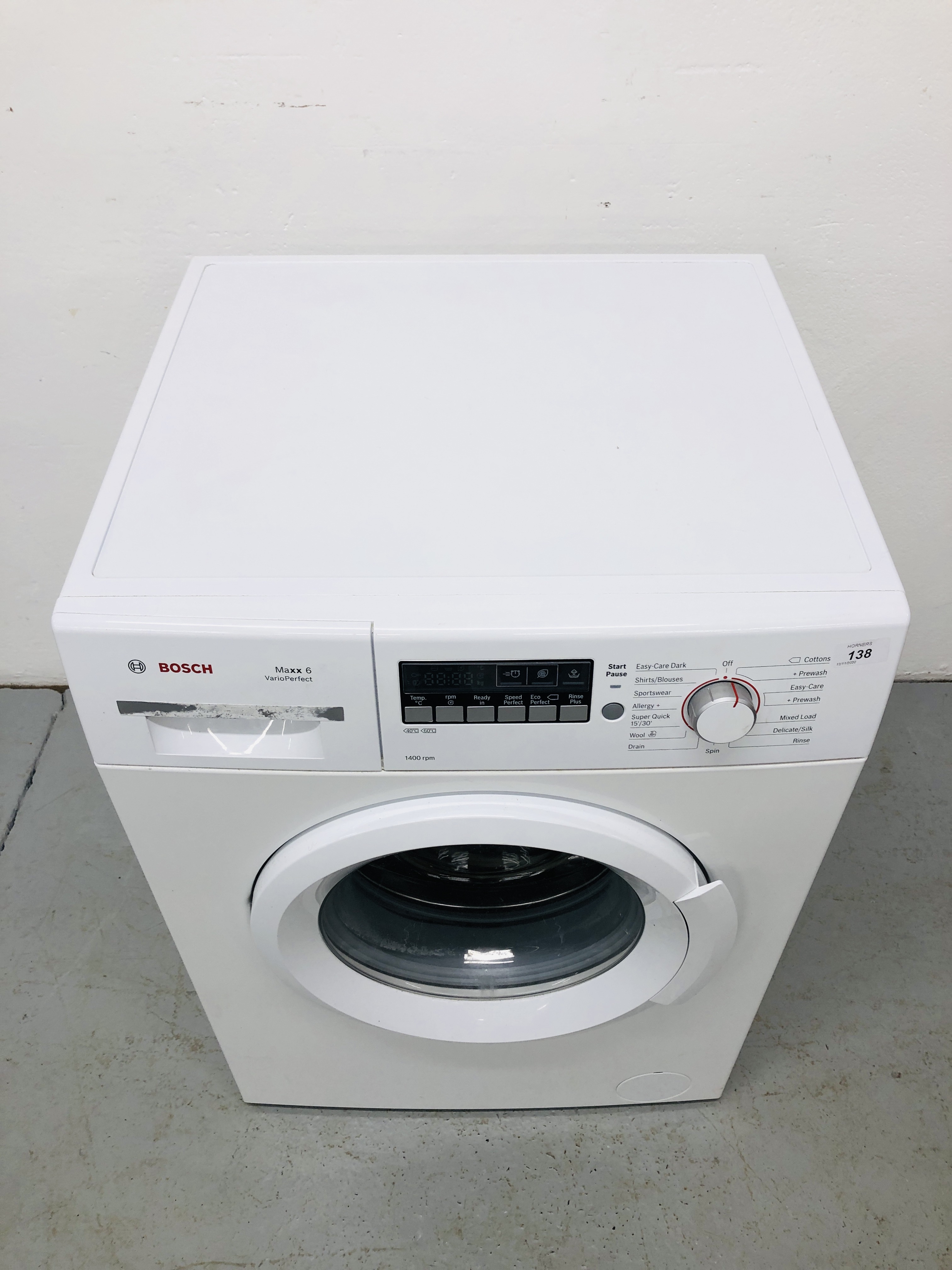 A BOSCH "MAXX 6 VARIO PERFECT" WASHING MACHINE - SOLD AS SEEN - Image 2 of 7