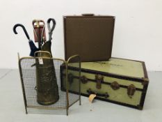 A VICTORIAN BRASS FOLDING SPARK GUARD ALONG WITH A BRASS COAL SCUTTLE WITH EMBOSSED DESIGN