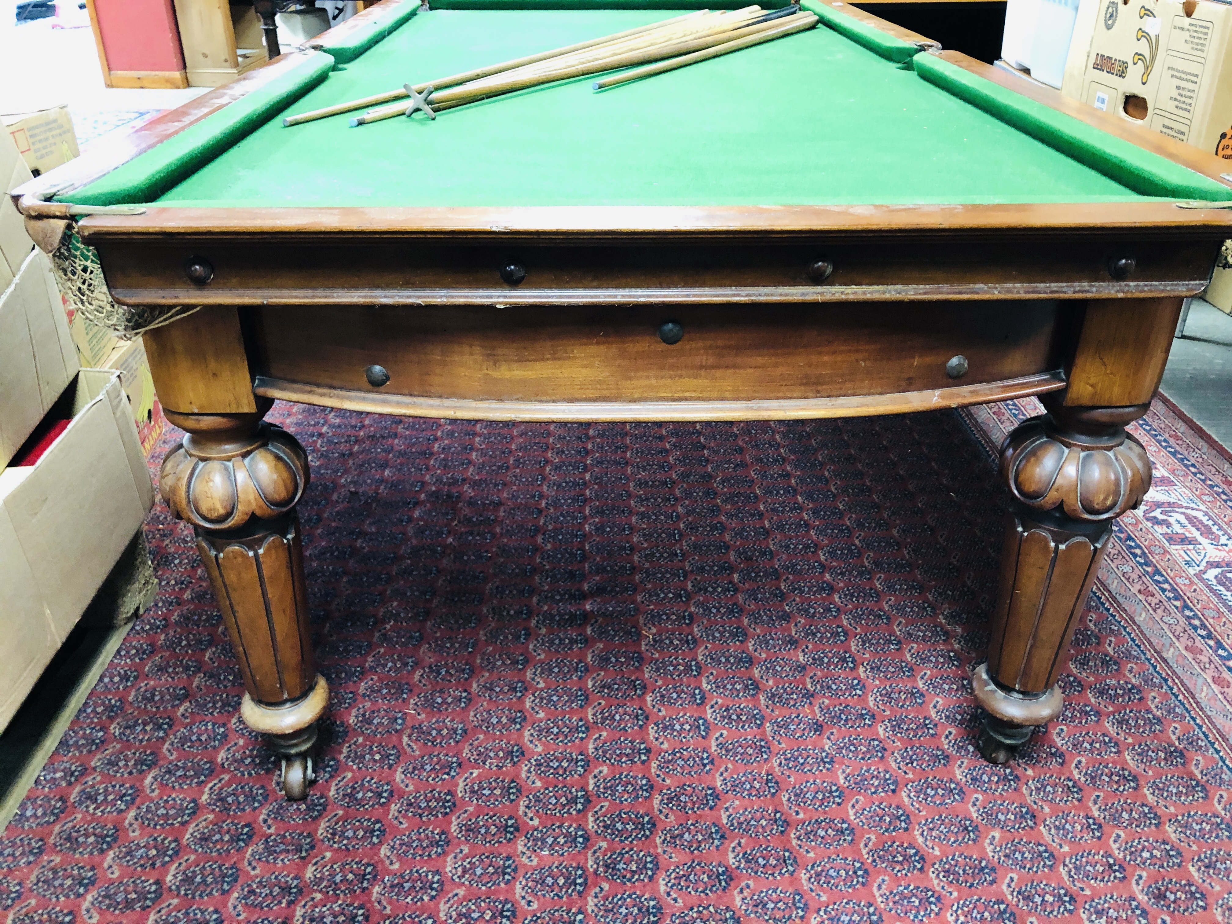 VICTORIAN MAHOGANY 1/2 SIZE SLATE BED SNOOKER TABLE WITH ADDITIONAL MAHOGANY DINING TOP CONVERSION - Image 14 of 17