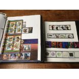 GB: BOX WITH QE2 MINT COLLECTION IN FOUR