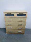 A MODERN LIGHT OAK FINISH TWO OVER FOUR CHEST OF DRAWERS. W 75CM. H 91CM. D 40CM.