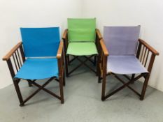 THREE HARDWOOD FOLDING DIRECTORS STYLE CHAIRS WITH COLOURED CANVAS SEATS & BACKS (ONE A/F)