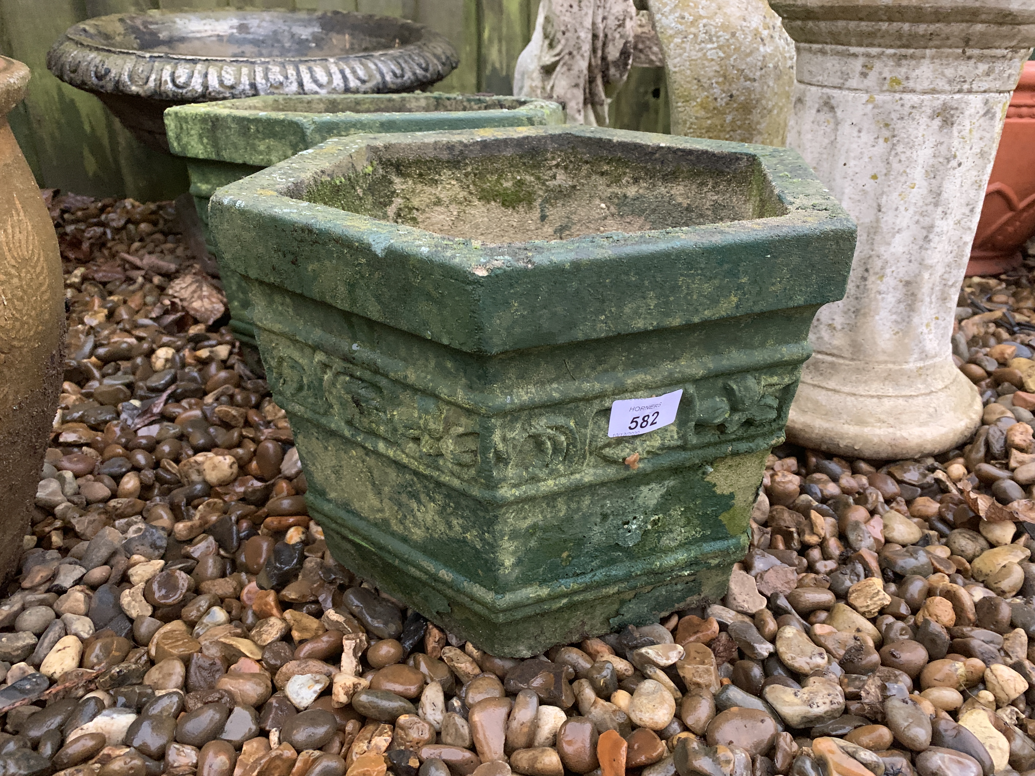 PAIR OF CONCRETE PLANTERS + 1 OTHER AND 2 CONCRETE GARDEN FIGURES INCLUDING MODERN DESIGN AND LADY - Image 2 of 6