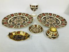 PAIR OF ROYAL CROWN DERBY 1128 X L IMARI PATTERN PLATES, 2 DISHES,
