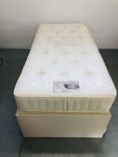 A DREAMS "SPIRIT" SINGLE DIVAN WITH SLIDE OUT GUEST BED BELOW