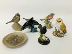 2 POOLE POTTERY BIRDS AND A PLATE TOGETHER WITH 3 BIRD ORNAMENTS + POOLE POTTERY DOLPHIN