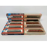 10 BOXED LIMA 00 GAUGE CARRIAGES (5 X PULMAN 309201, PARCEL POST 305613A2, 305323W, POST 305347A5,