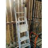 YOUNGMAN 3 WAY COMBINATION LADDER, 4 TREAD ALUMINIUM STEP LADDER,