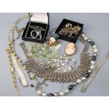 A small quantity of mixed white metal, silver, costume and other jewellery