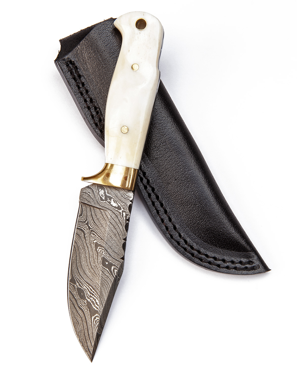 A FINE SPORTING KNIFE WITH DAMASCUS BLADE AND BONE HILT, UNSIGNED, recent, with 4 1/2in. clip-