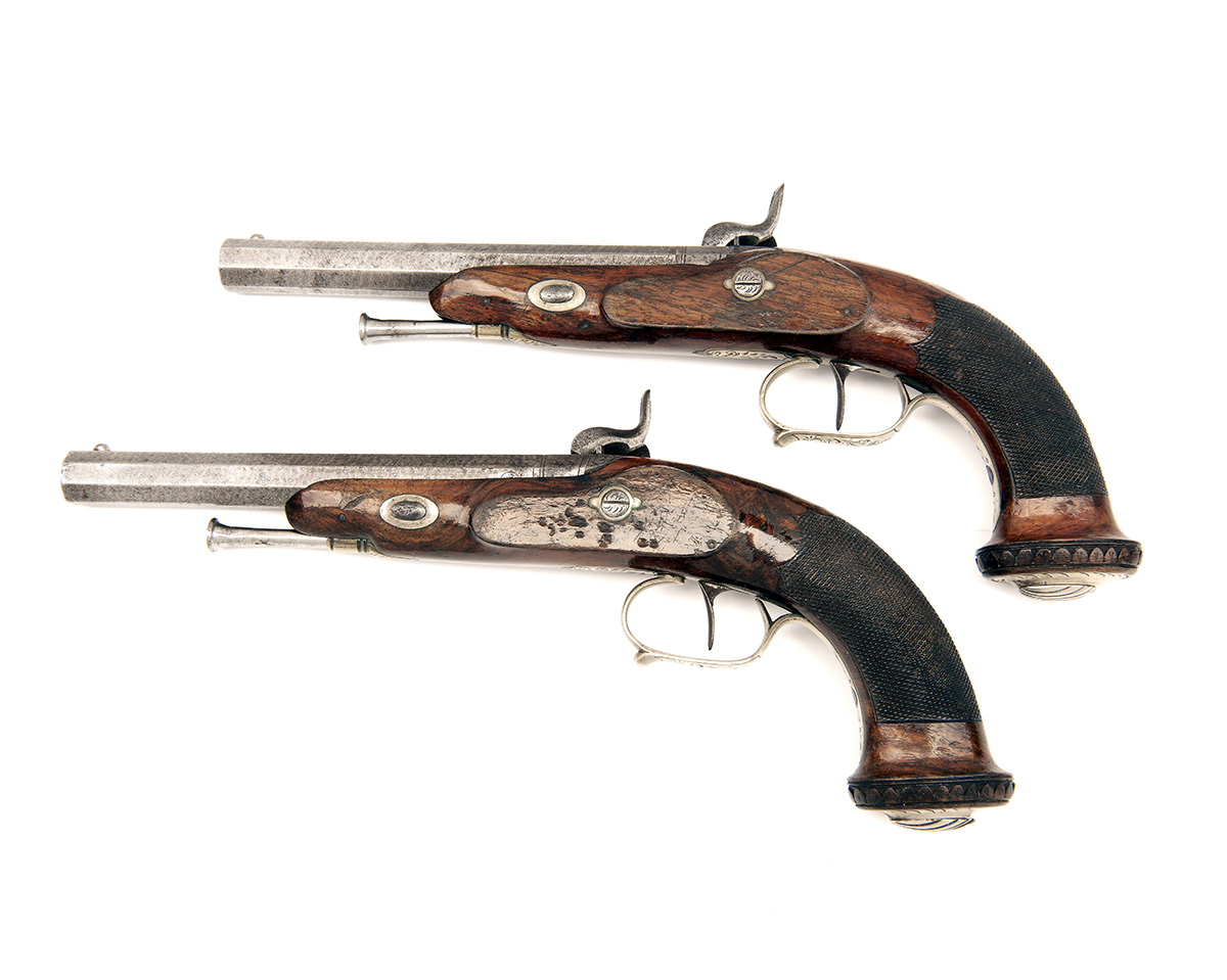 A CASED PAIR OF 32-BORE PERCUSSION PISTOLS SIGNED DEVILLERS, no visible serial numbers, Belgian - Image 3 of 5