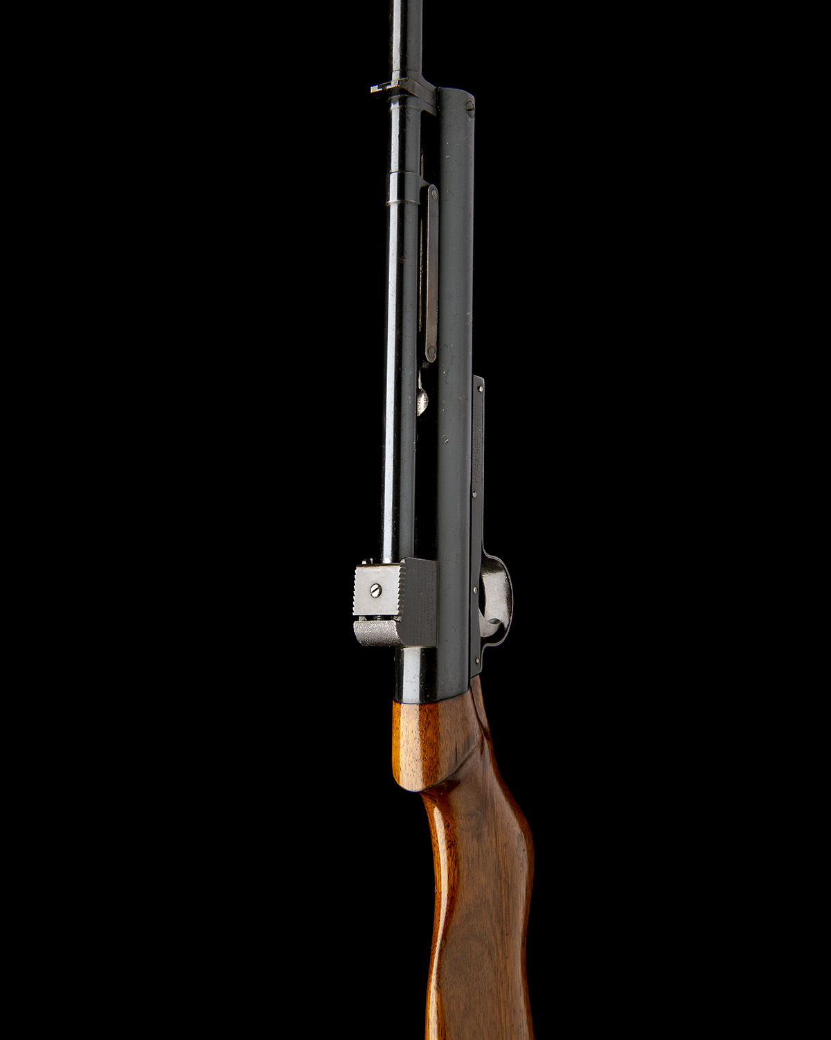 WEBLEY & SCOTT, BIRMINGHAM & LONDON A RARE .22 BARREL-COCKING AIR-RIFLE, MODEL 'MKI', serial no. - Image 3 of 7