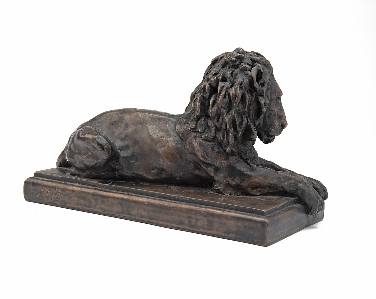RONALD (RON) MOLL 1948 - PRESENT A COLD CAST BRONZE RESIN SCULPTURE OF A LION, no. 260 of 750, - Image 2 of 6