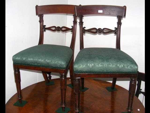 A set of six William IV dining chairs with curved